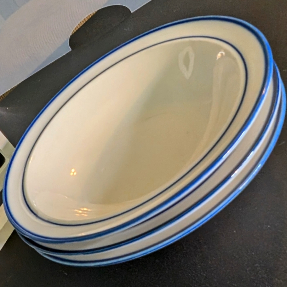 Elegance II Collection Mariner Blue vintage blue/white ceramic dessert bowls 3